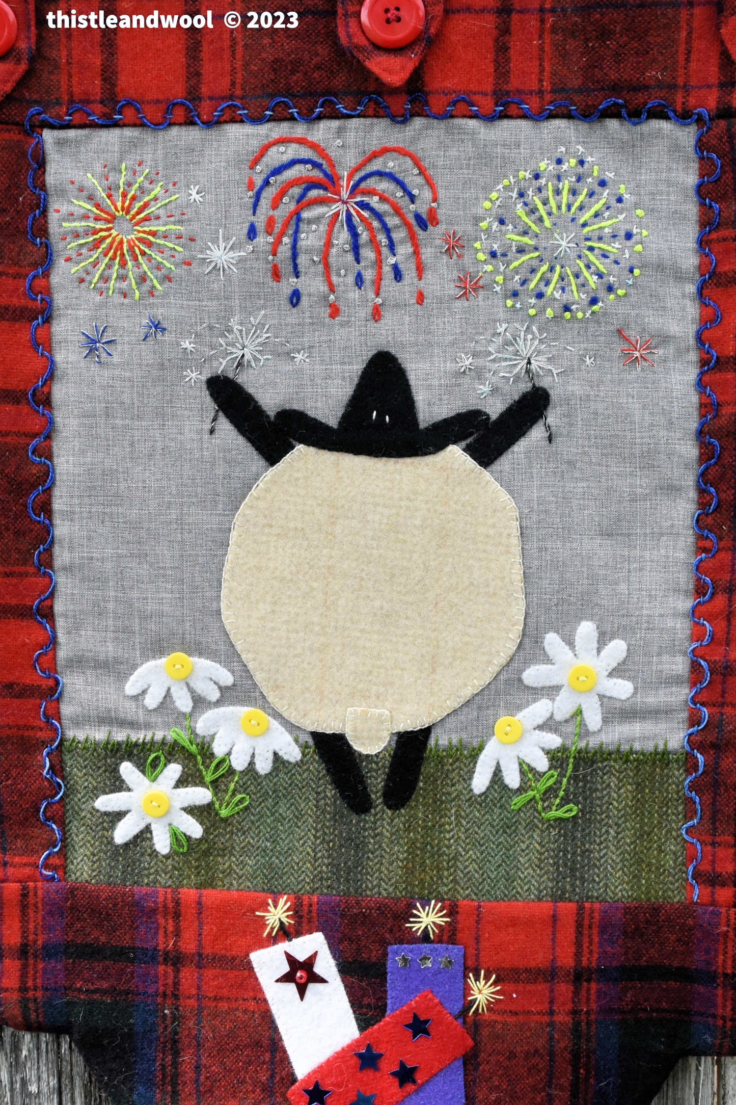 Wool Applique Digital Pattern - I'm "Fluffie" Not Fat - 2307 July